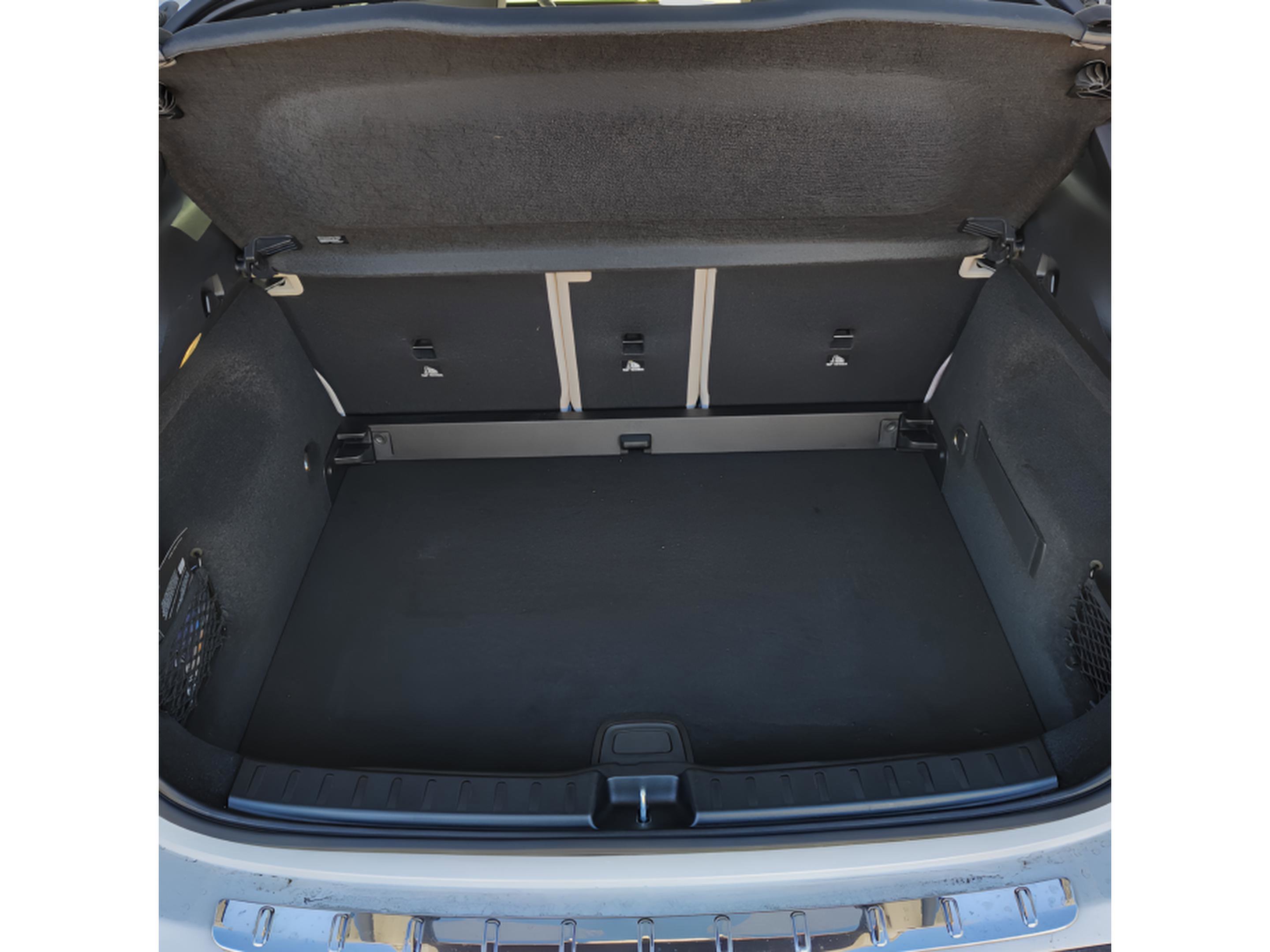 Certified 2026 Mercedes-Benz GLA 250 image 9