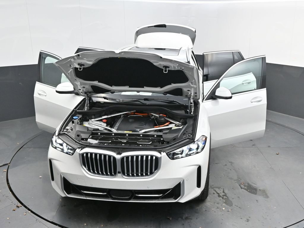 New 2026 BMW X5 xDrive50e AWD/4WD image 59