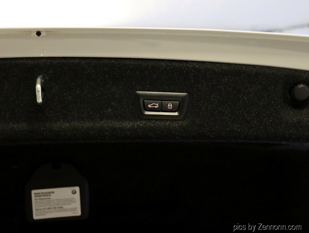 Certified 2025 BMW 330i xDrive Sedan image 30