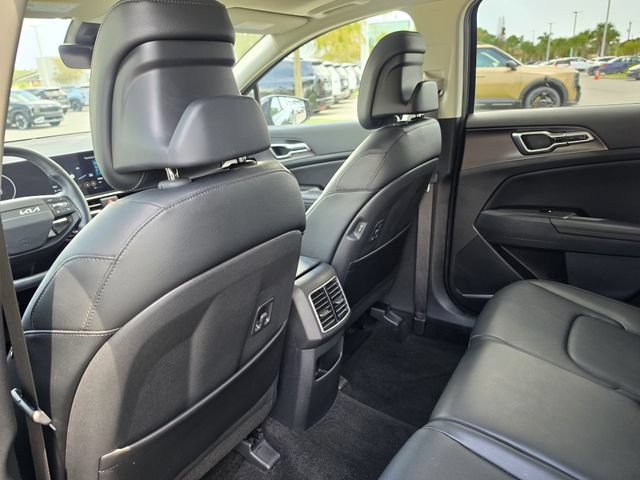 Certified 2026 Kia Sportage SX FWD image 11