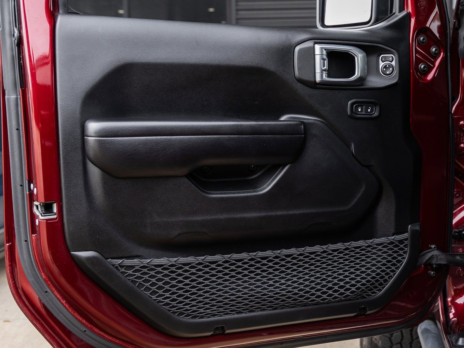 Used 2021 Jeep Wrangler Unlimited Islander image 18