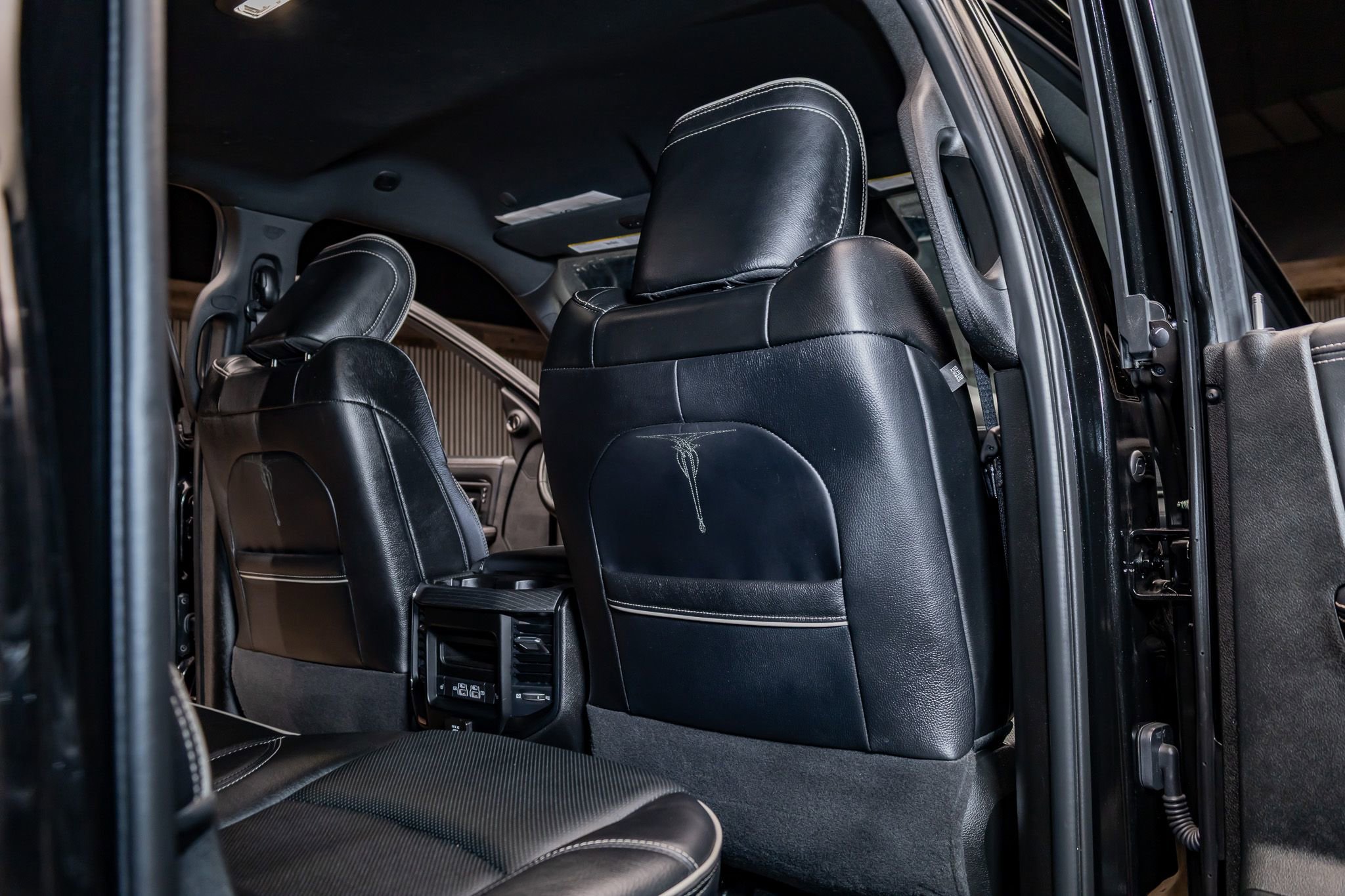 Used 2023 RAM 2500 Limited image 21