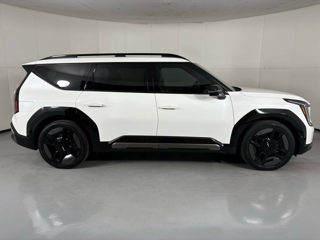 Used 2024 Kia EV9 GT-Line AWD/4WD image 9
