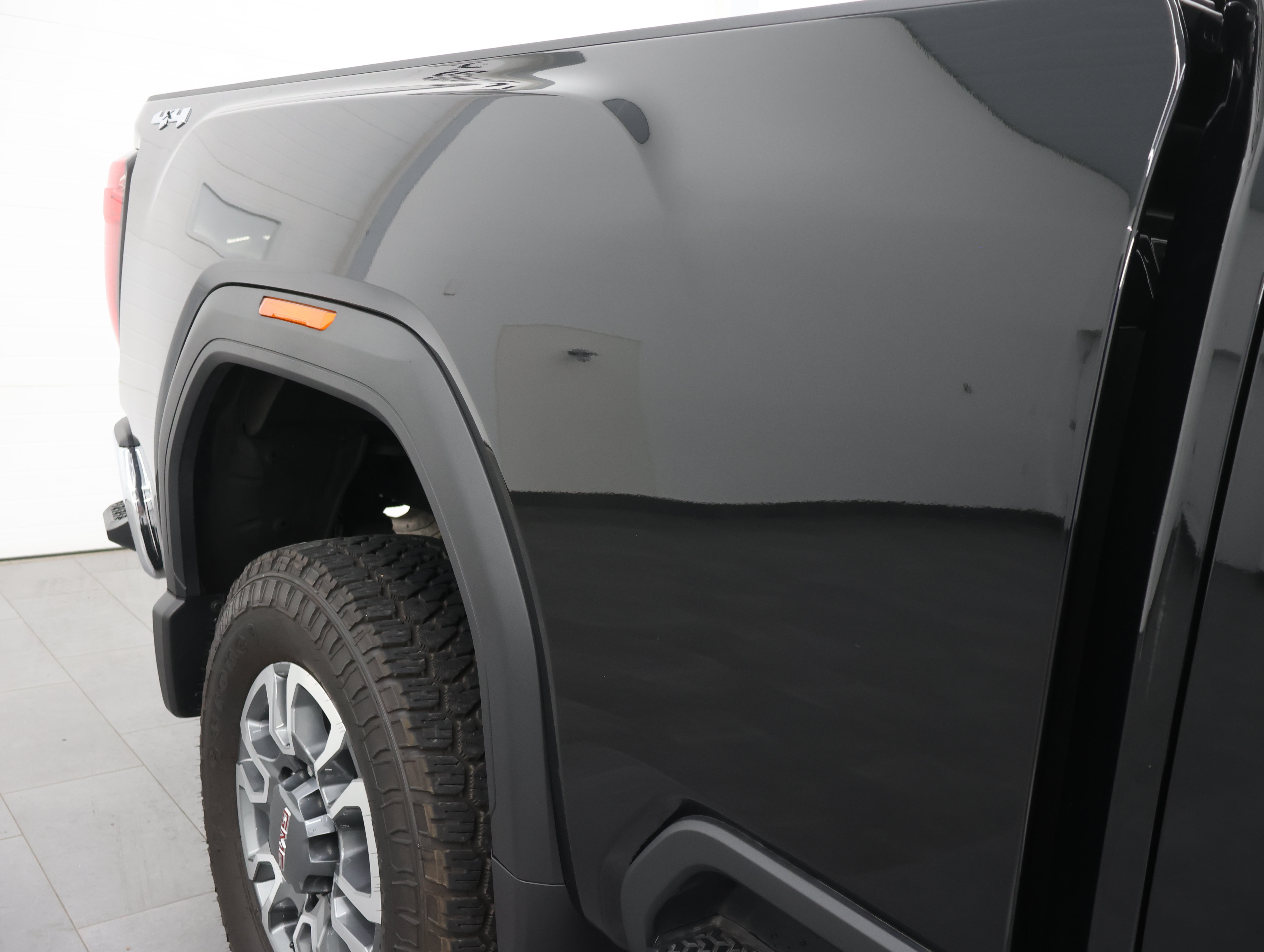 Used 2023 GMC Sierra 2500 SLE AWD/4WD image 26