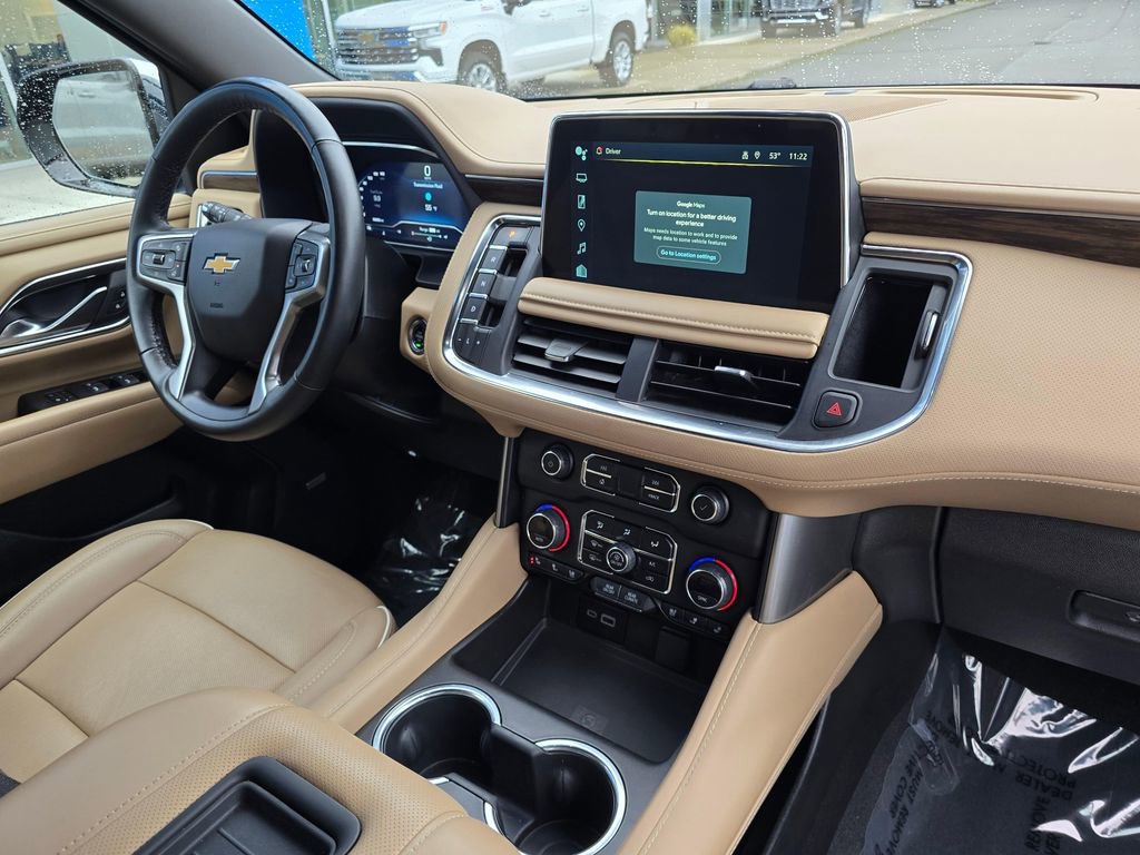 Used 2024 Chevrolet Suburban Premier AWD/4WD image 10