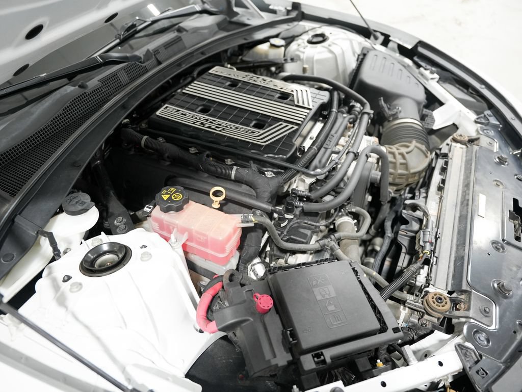 Used 2018 Chevrolet Camaro ZL1 RWD image 37