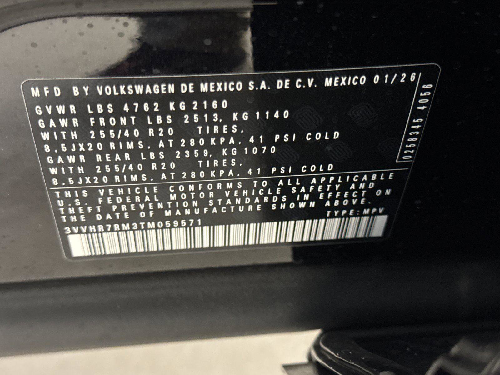 New 2026 Volkswagen Tiguan SE R-Line image 27