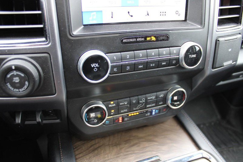 Used 2019 Ford Expedition Platinum image 17