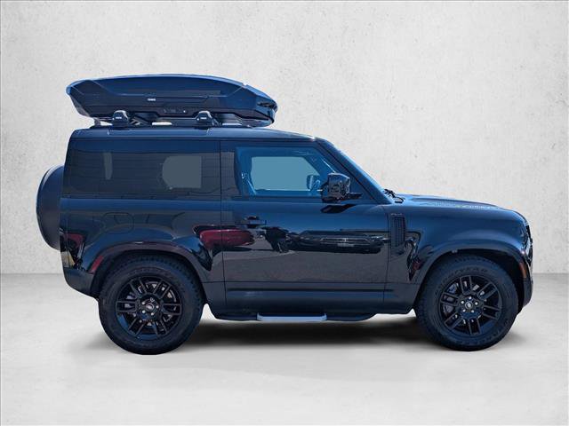 Certified 2023 Land Rover Defender 90 SE AWD/4WD image 4