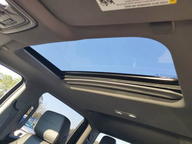 Used 2021 GMC Sierra 1500 Denali w/ Denali Ultimate Package image 10