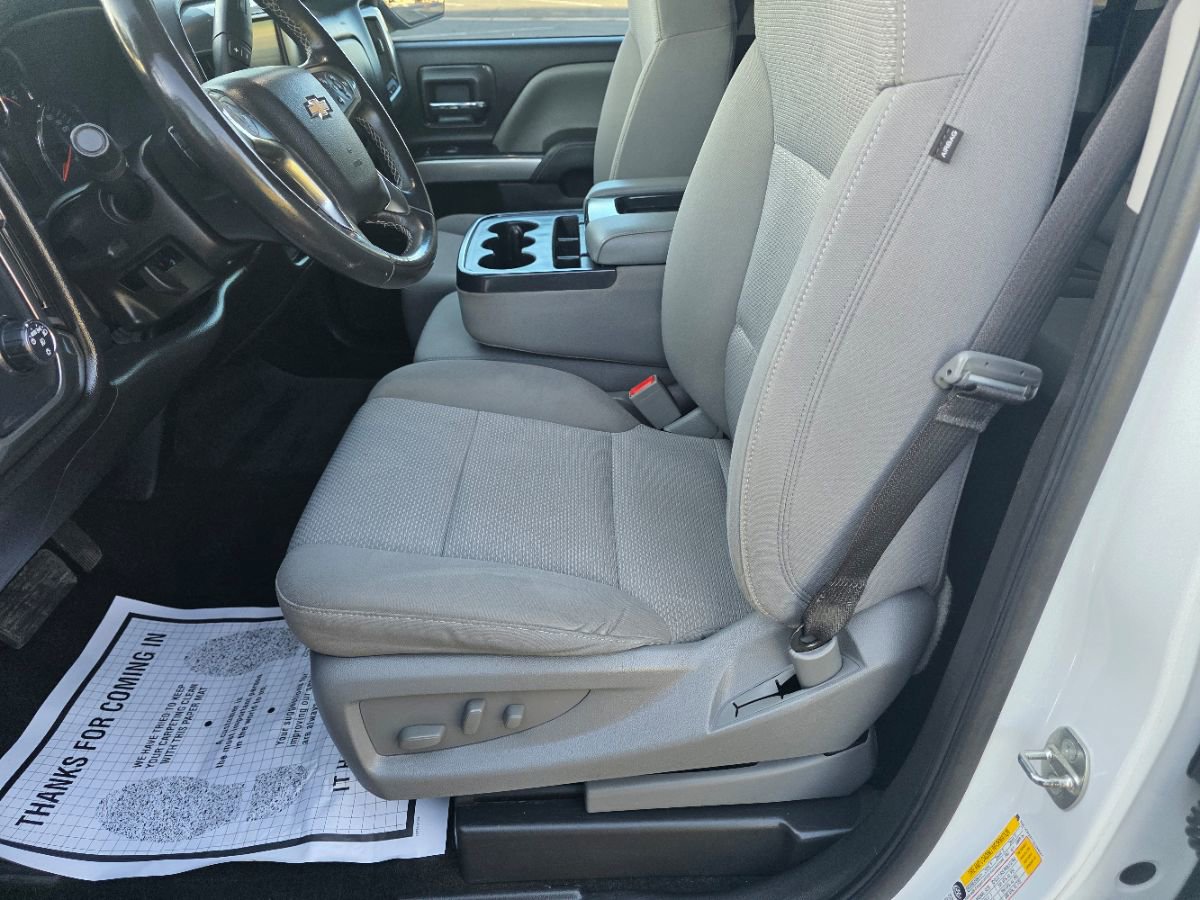 Used 2018 Chevrolet Silverado 1500 LT w/ LT Eassist Package image 26