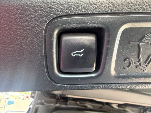 Used 2019 Ford Expedition Platinum AWD/4WD image 15