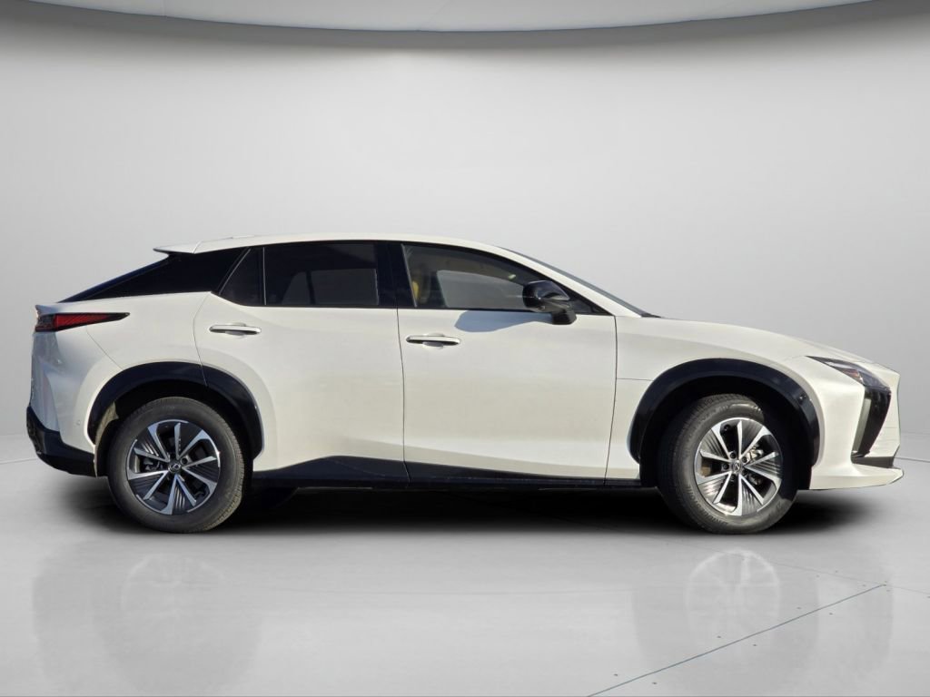 Used 2023 Lexus RZ 450e Premium w/ Technology Package image 22