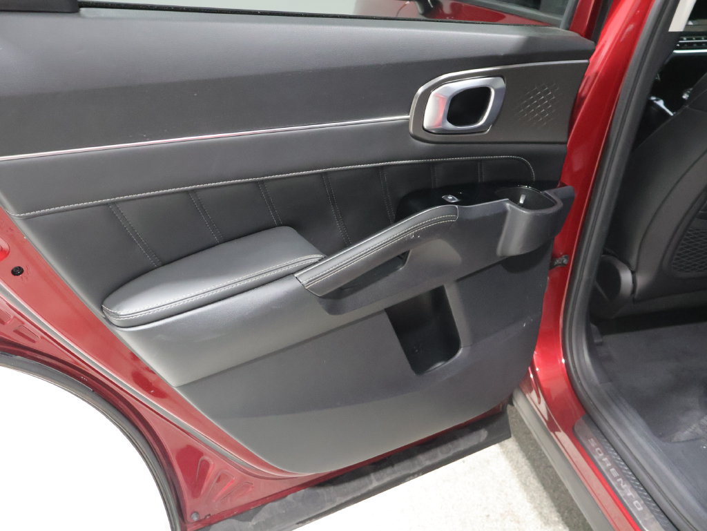 Used 2022 Kia Sorento SX AWD/4WD image 20