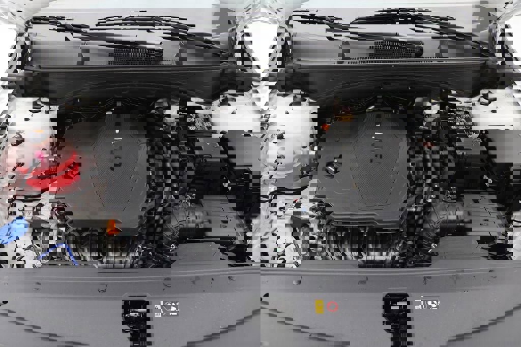 Used 2023 Kia Sportage EX image 28