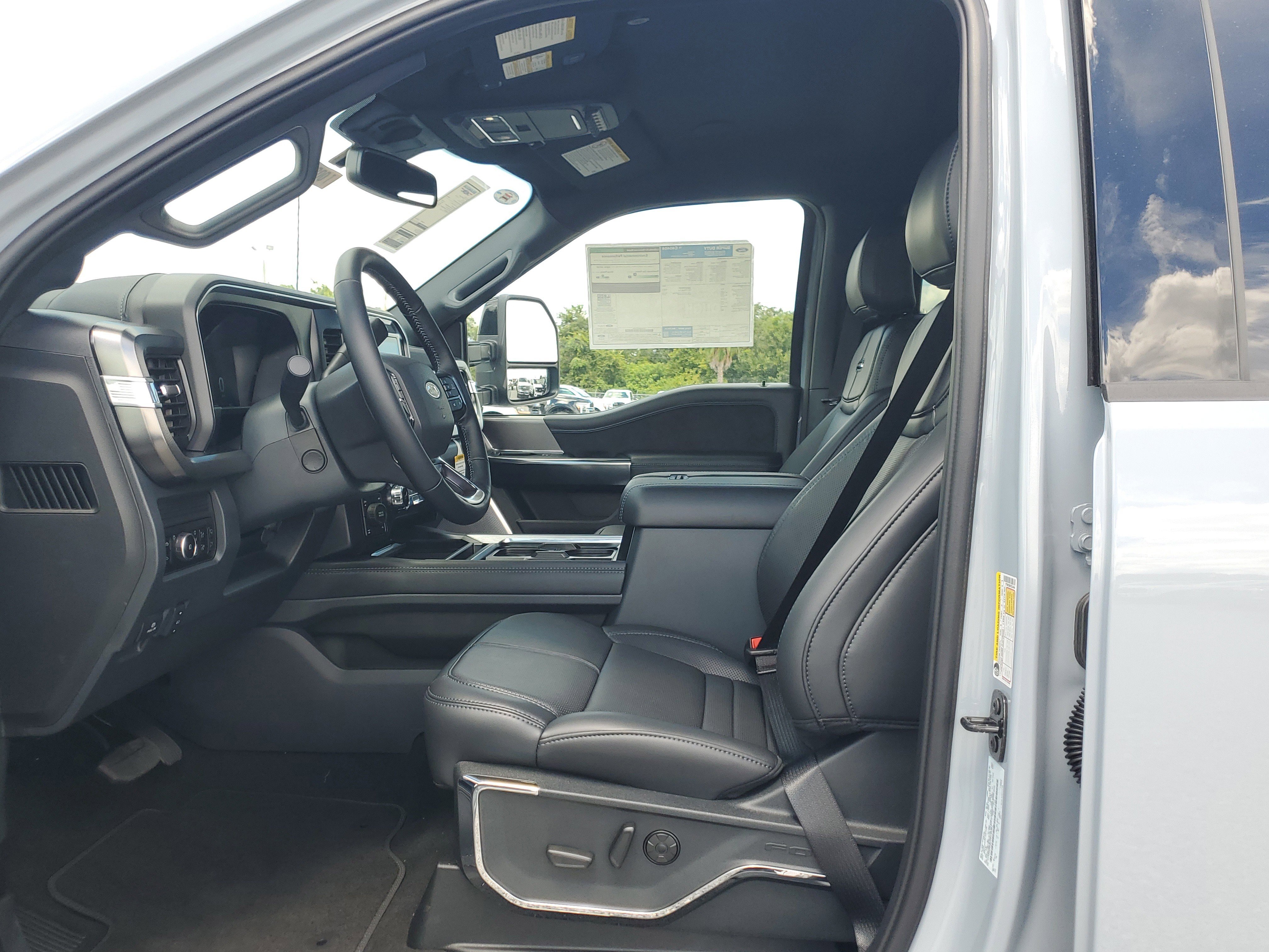 New 2026 Ford F250 Platinum image 17