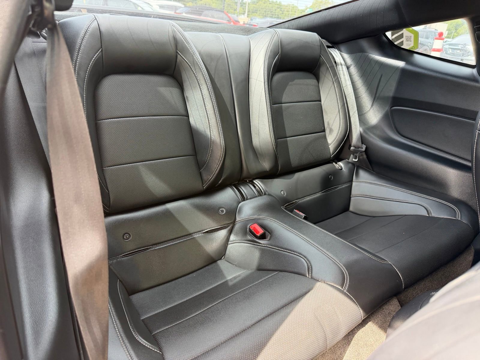 Used 2019 Ford Mustang GT Premium w/ Equipment Group 401A RWD image 22