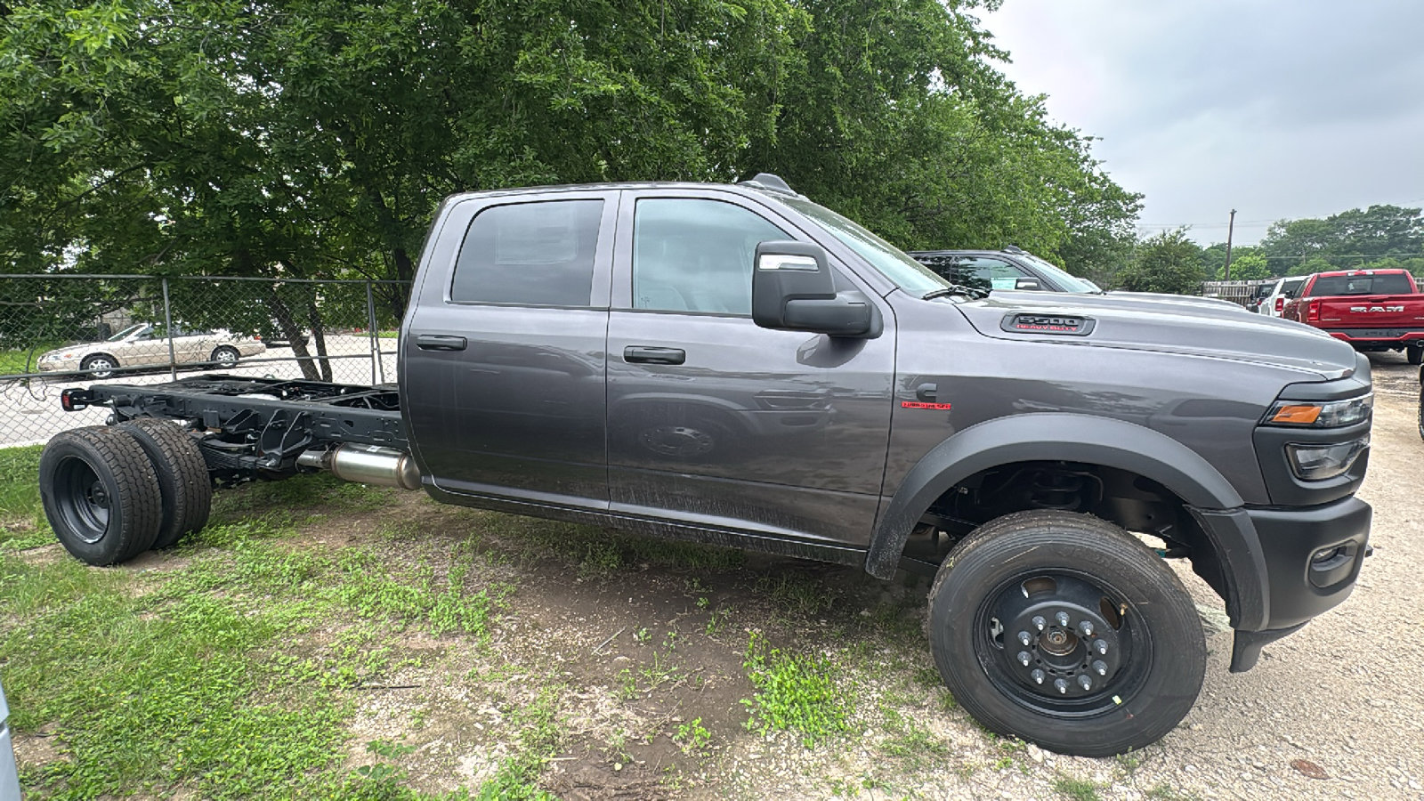 New 2026 RAM 5500 Tradesman AWD/4WD image 4