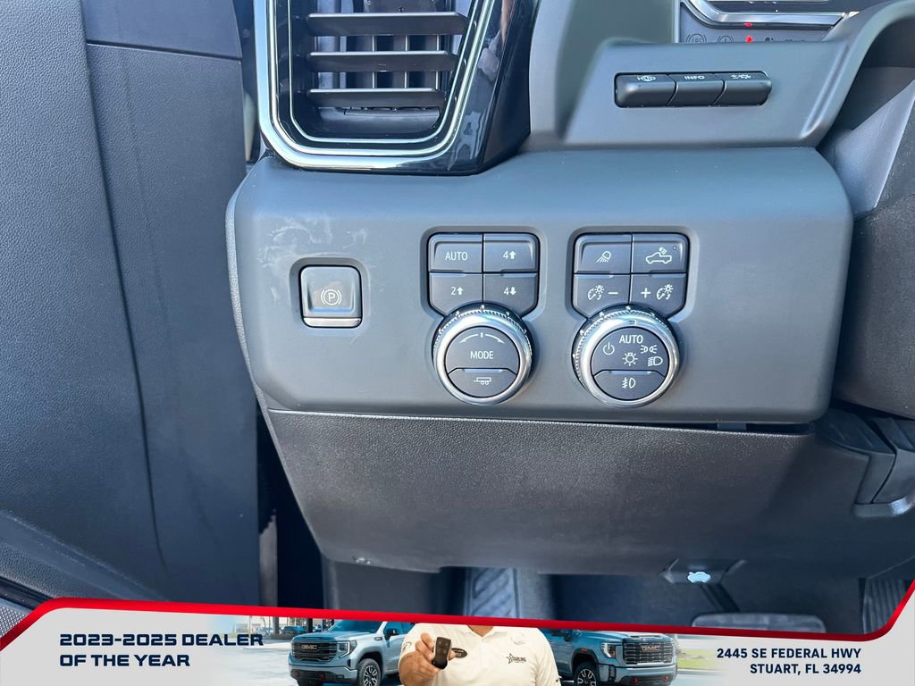 Used 2024 GMC Sierra 2500 AT4X image 25