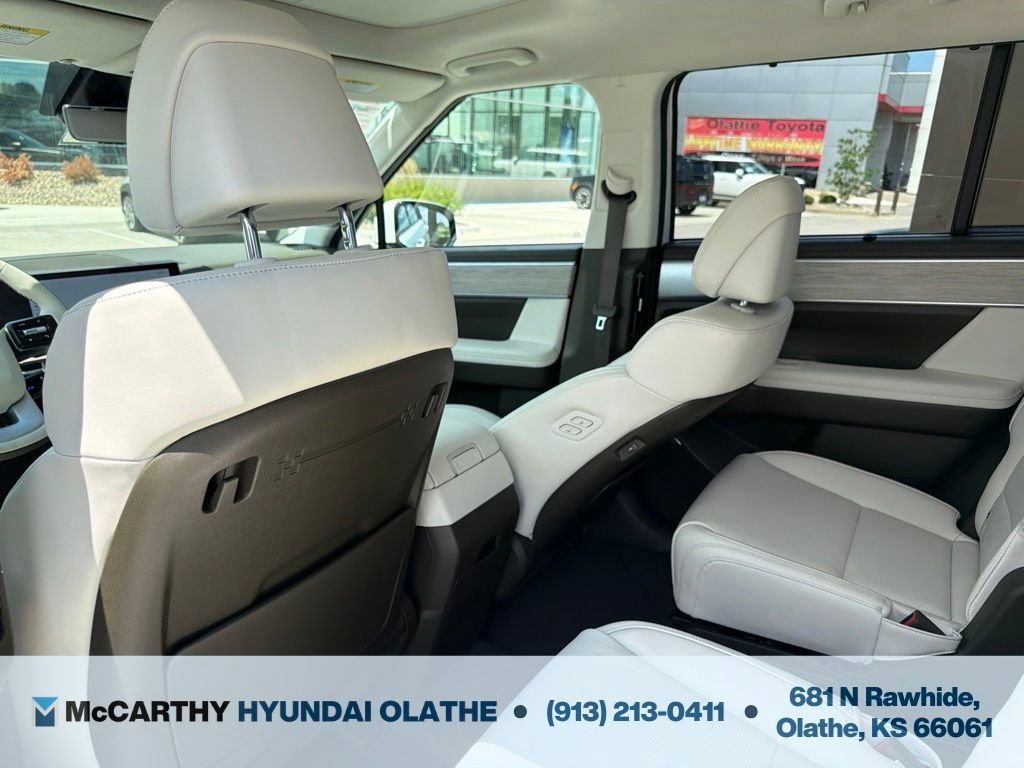 Certified 2025 Hyundai Santa Fe Calligraphy AWD/4WD image 22
