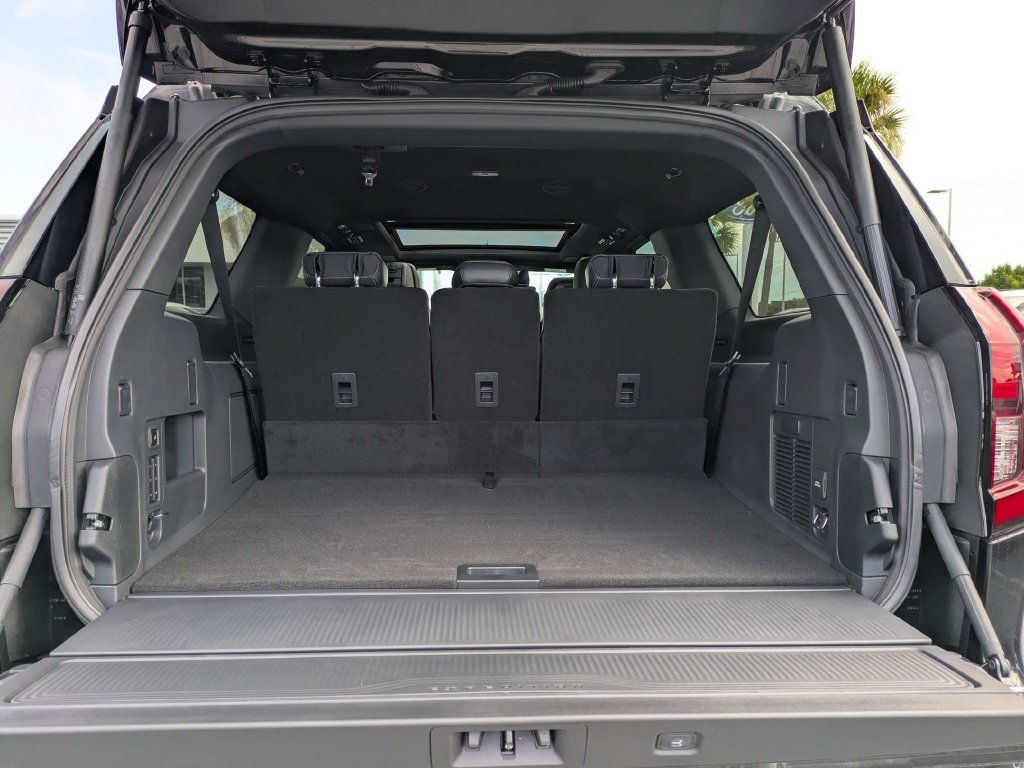 New 2027 Ford Expedition Max Platinum w/ Stealth Appearance Package AWD/4WD image 14