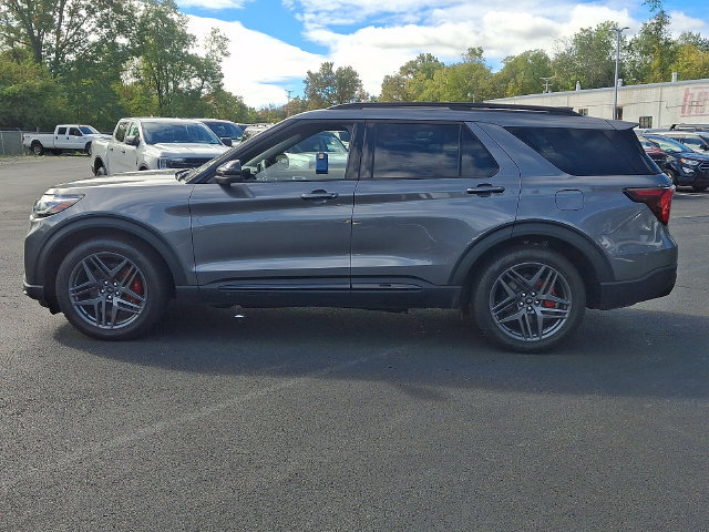 Used 2026 Ford Explorer ST w/ Sun And Sound Package AWD/4WD image 7