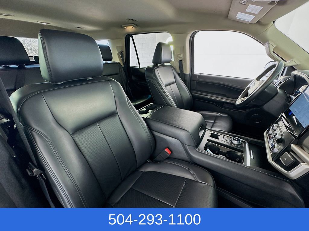 Certified 2024 Ford Expedition XLT image 29