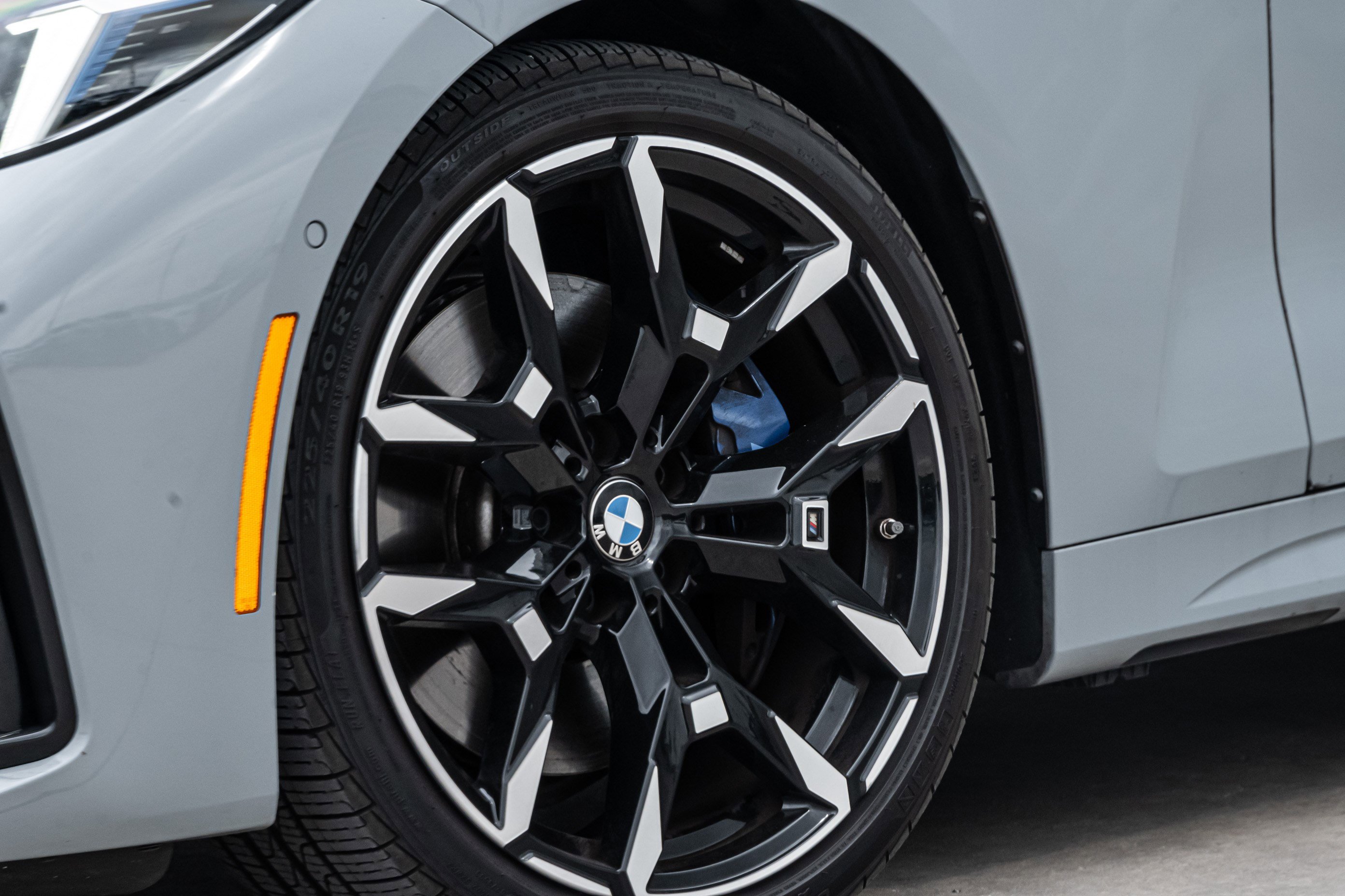 Certified 2025 BMW M440i Convertible image 32