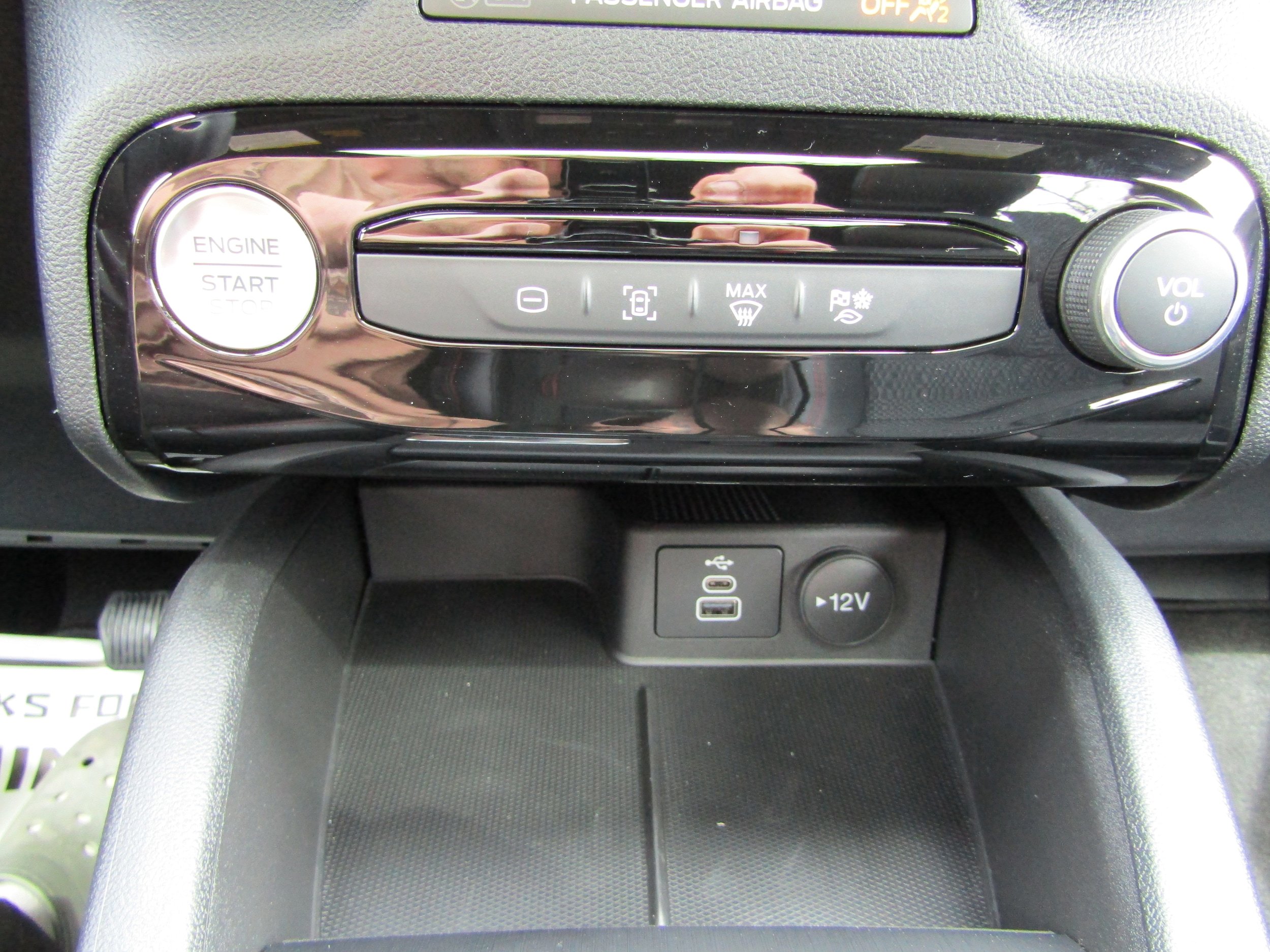 New 2026 Ford Escape ST-Line Select w/ Tech Pack #1 image 34