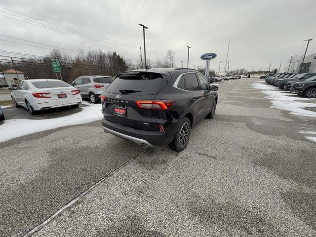 New 2026 Ford Escape SE image 7