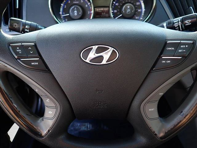 Used 2011 Hyundai Sonata GLS FWD image 12