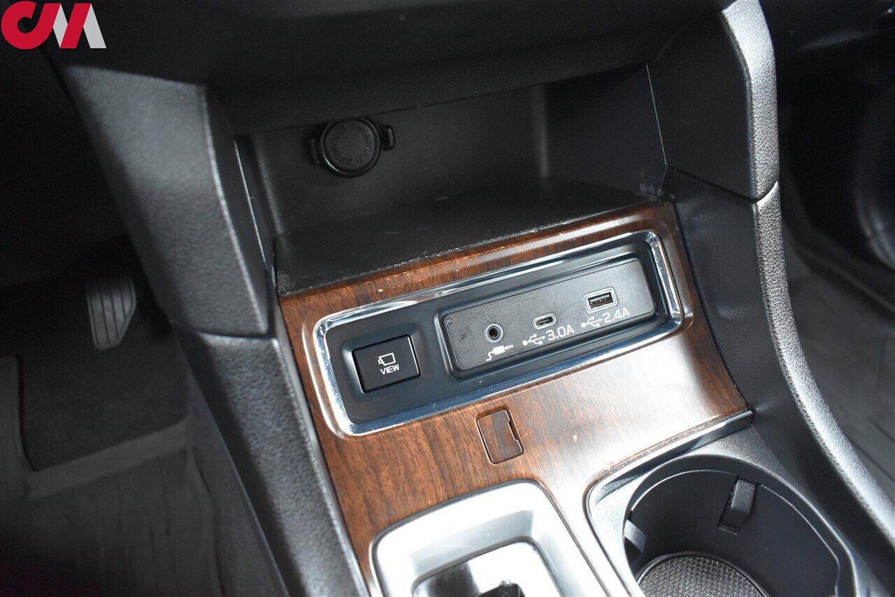 Used 2024 Subaru Ascent Touring image 23