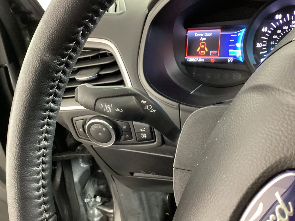 Used 2023 Ford Edge SEL w/ Sport Appearance Package image 21