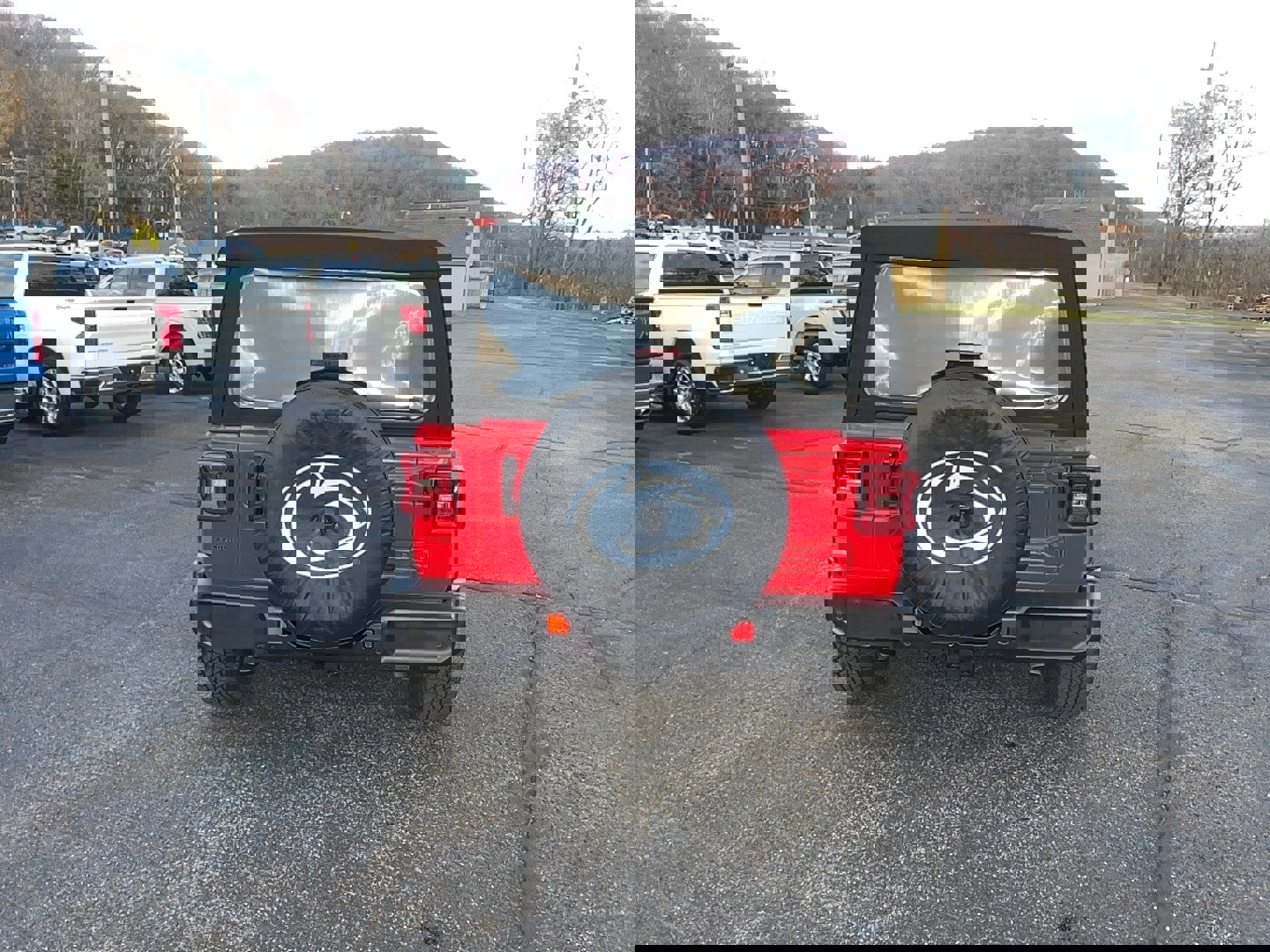 Used 2024 Jeep Wrangler Sport S image 6