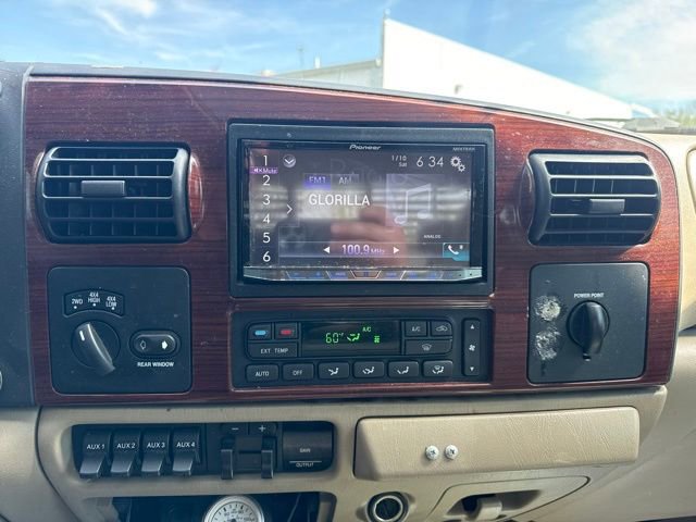 Used 2006 Ford F350 4x4 Crew Cab DRW Super Duty image 24
