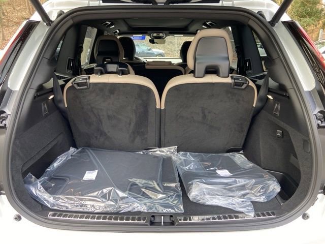 New 2026 Volvo XC90 B6 Ultra image 20