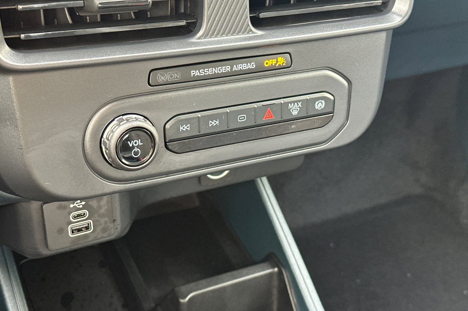 New 2026 Ford Maverick XL w/ 4K Tow Package image 19