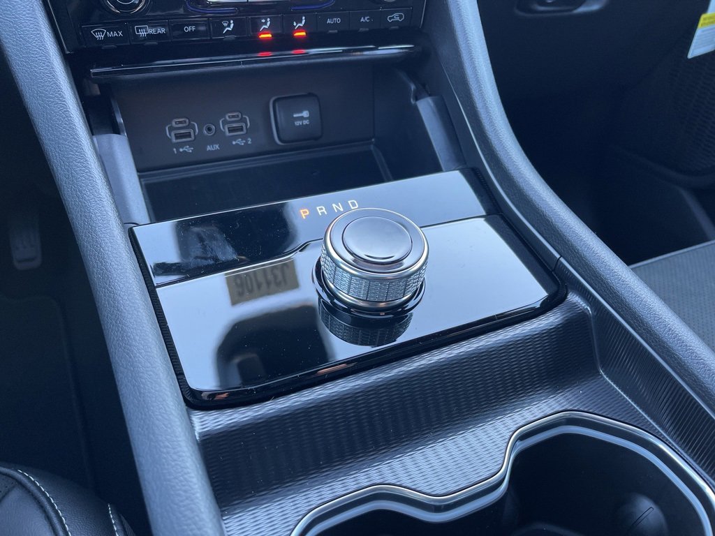 New 2025 Jeep Grand Cherokee L Altitude image 12