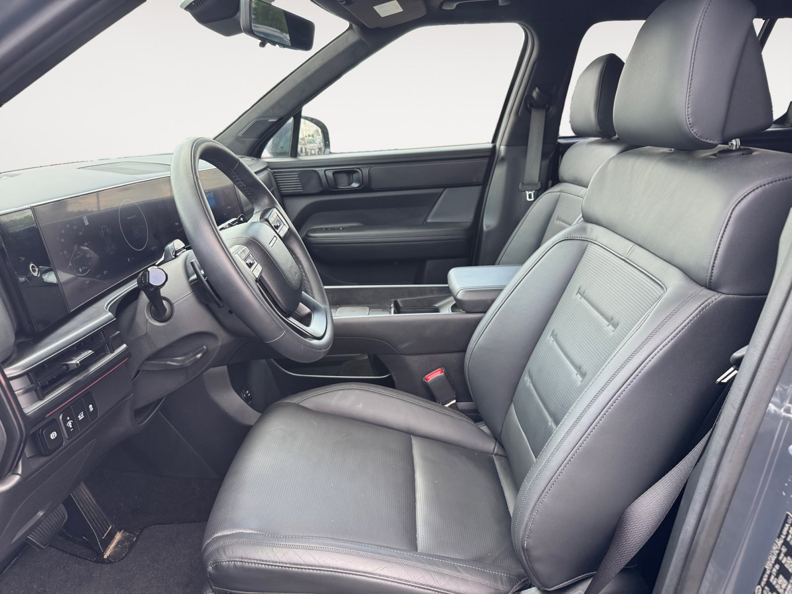 New 2026 Hyundai Santa Fe Calligraphy AWD/4WD image 12