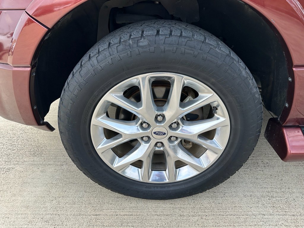 Used 2017 Ford Expedition Limited image 32