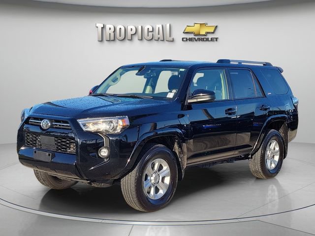 Used 2024 Toyota 4Runner SR5 AWD/4WD image 1