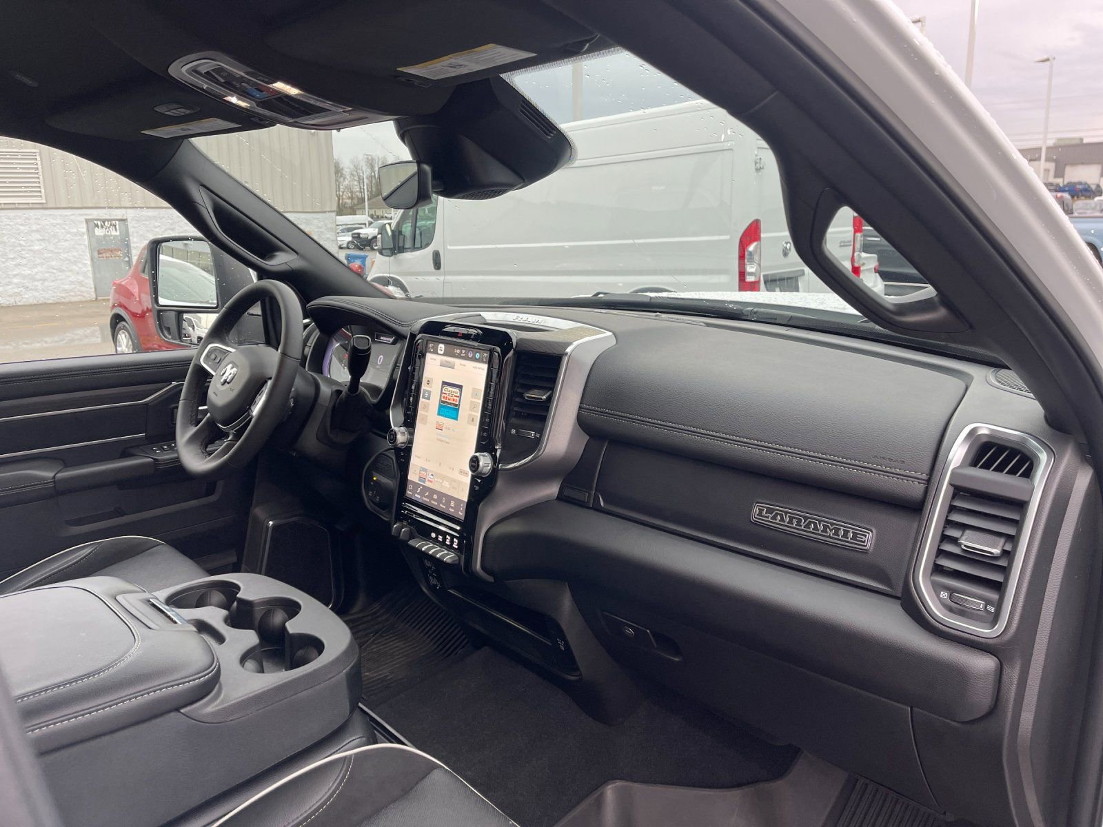 Used 2025 RAM 2500 Laramie image 17