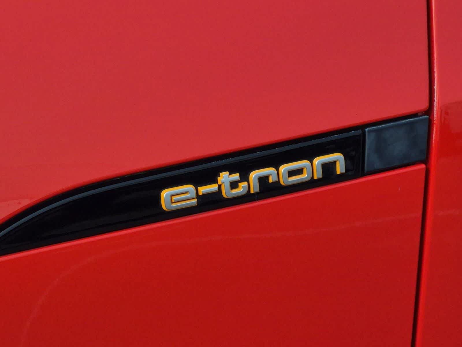 Used 2019 Audi e-tron Premium Plus AWD/4WD image 12