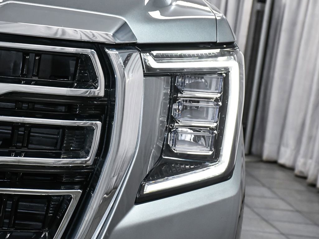 Used 2023 GMC Yukon XL SLT w/ SLT Premium Package image 73