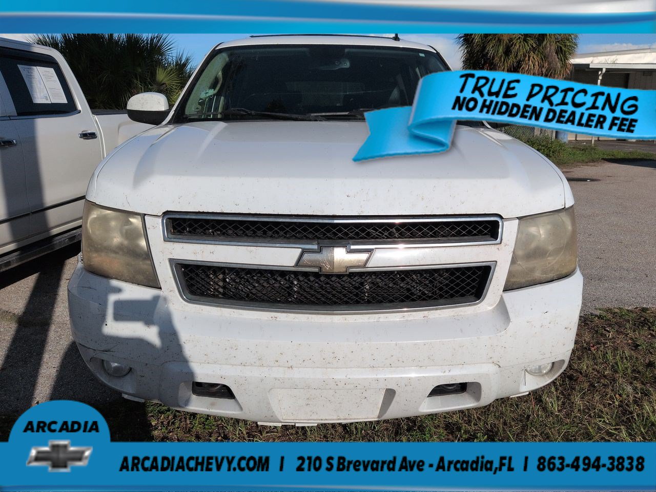 Used 2011 Chevrolet Suburban LT w/ Luxury Package AWD/4WD image 8