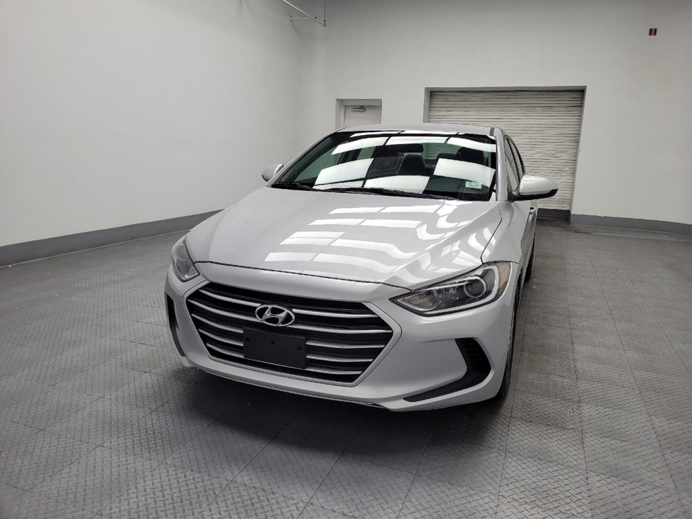 Used 2017 Hyundai Elantra SE image 15