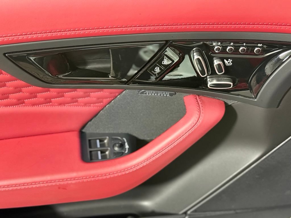 Used 2024 Jaguar F-TYPE Coupe AWD image 21