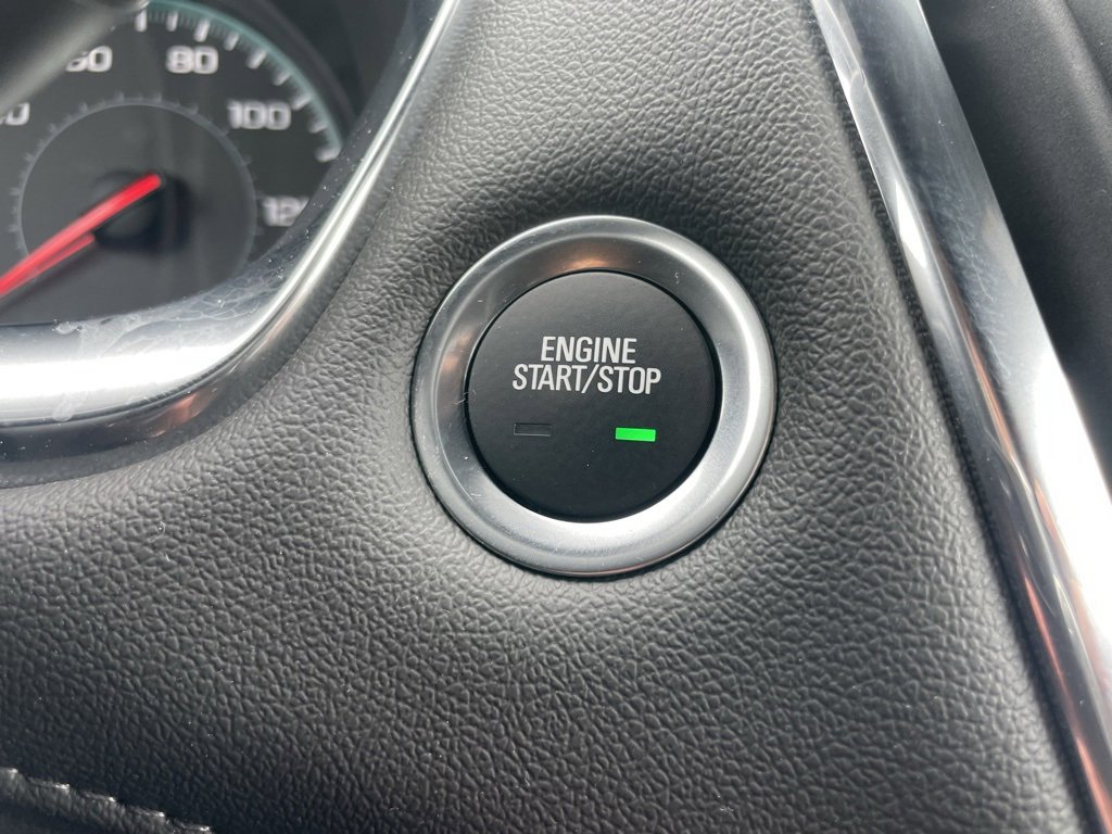 Used 2023 Chevrolet Traverse LT image 44