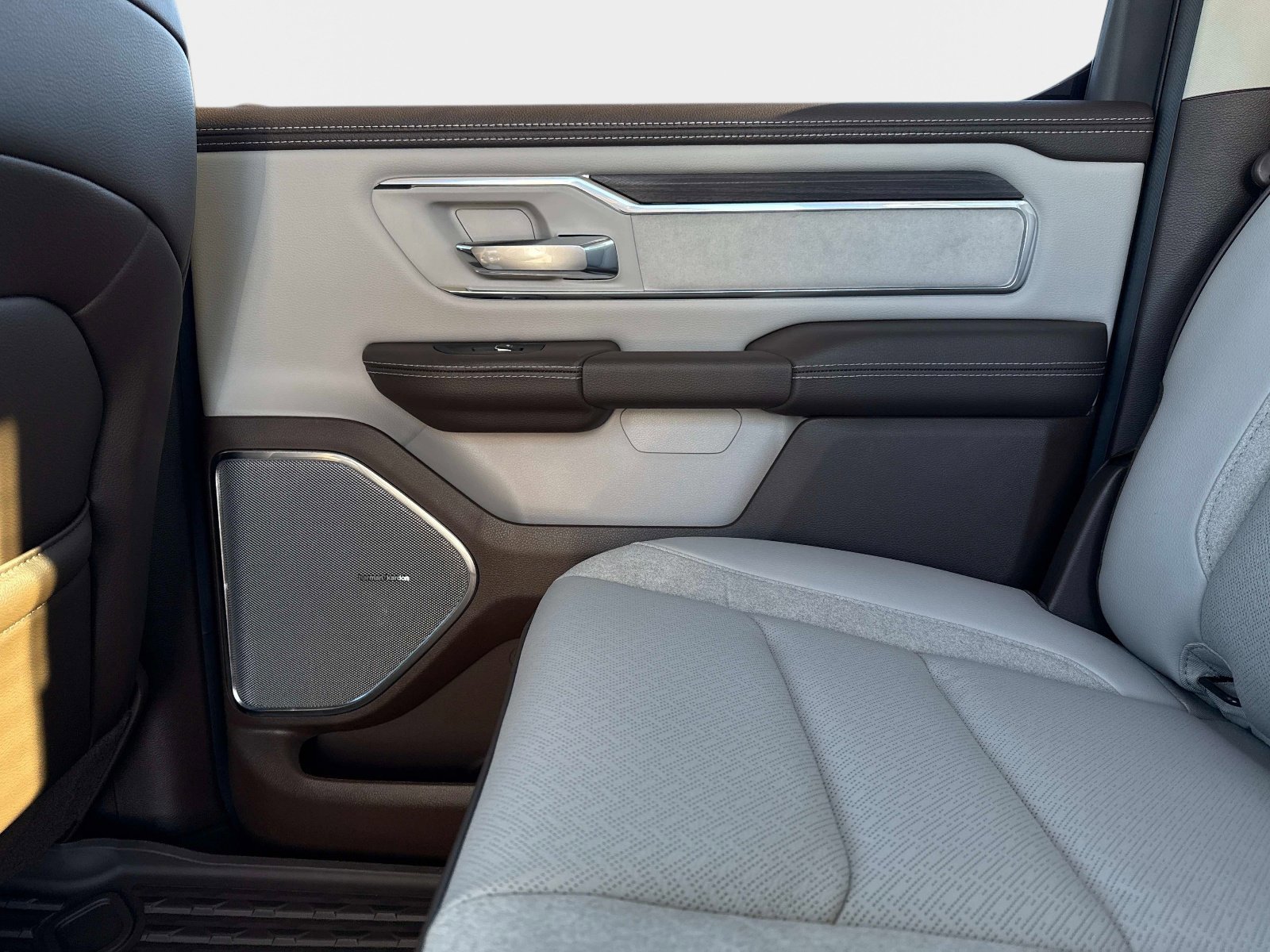 New 2026 RAM 1500 Laramie w/ Advanced Safety Group II image 15