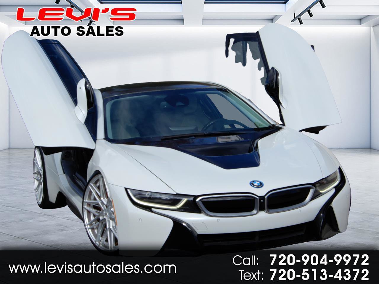 Used 2017 BMW i8 Coupe image 1